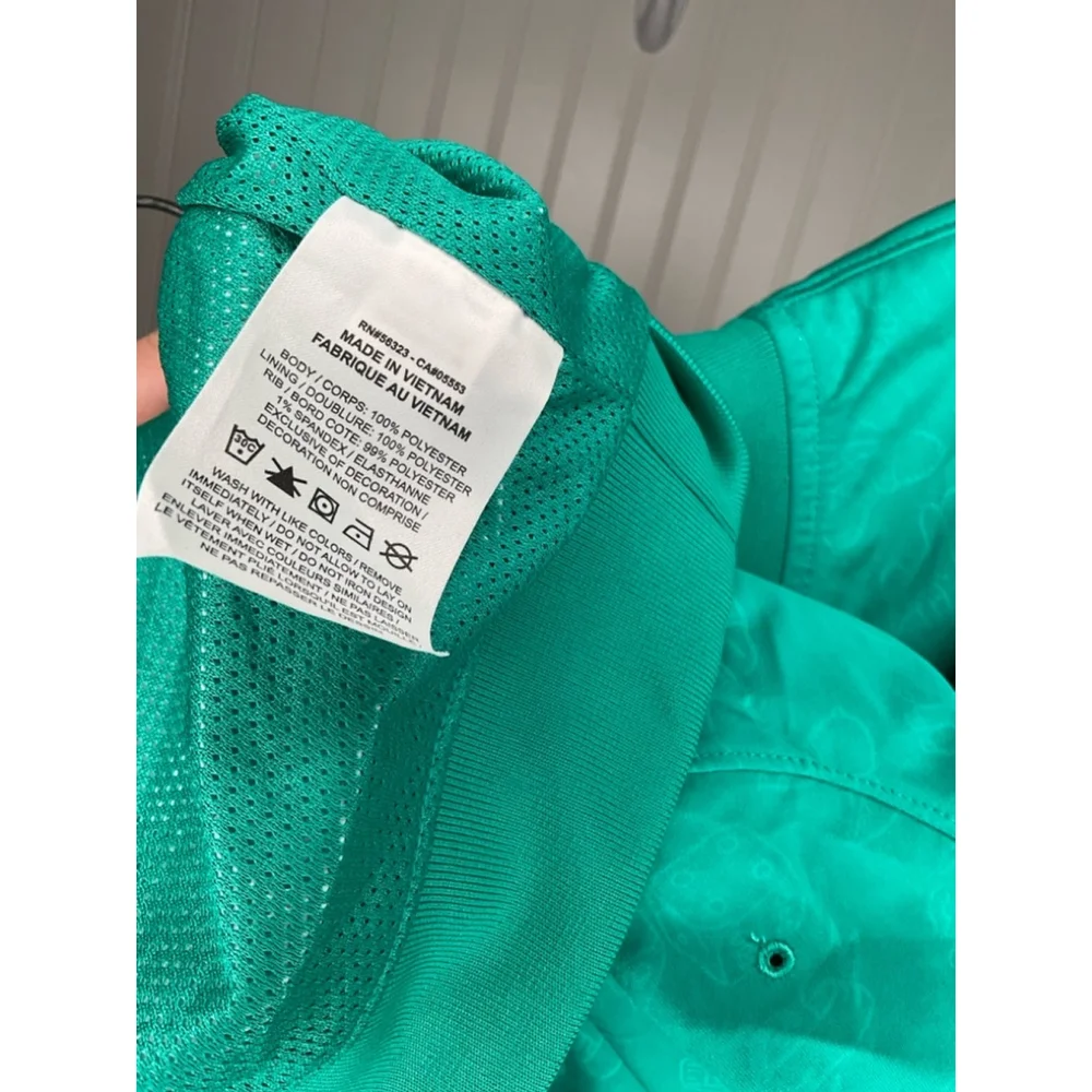 Men's Nike Shield Nike Golf Windbreaker Pullover Jacket Lucky Charm size small